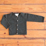 Look Fofo Espinhado cinza c/ casaco verde