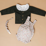 Look Fofo Tarte de Amêndoa c/casaco verde