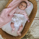 Look T.Fraldas Picquet branco c/casaco e botinhas