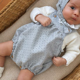 Fofo Pintinhas Cinza