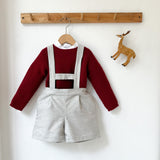 Look Calções Espinhado Cinza c/ camisola Bordeaux