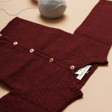 Look Saia Canela c/camisa, casaco e laço