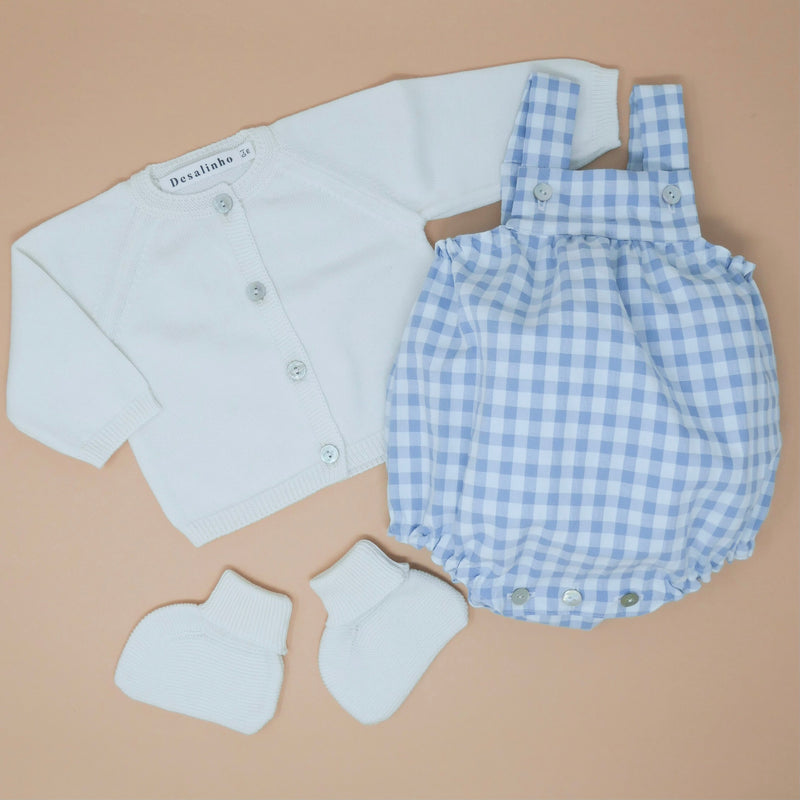 Look Fofo Avô António  com casaco e botinhas