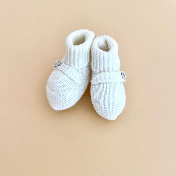 Botinhas Botão Pérola| Lã Merino Premium