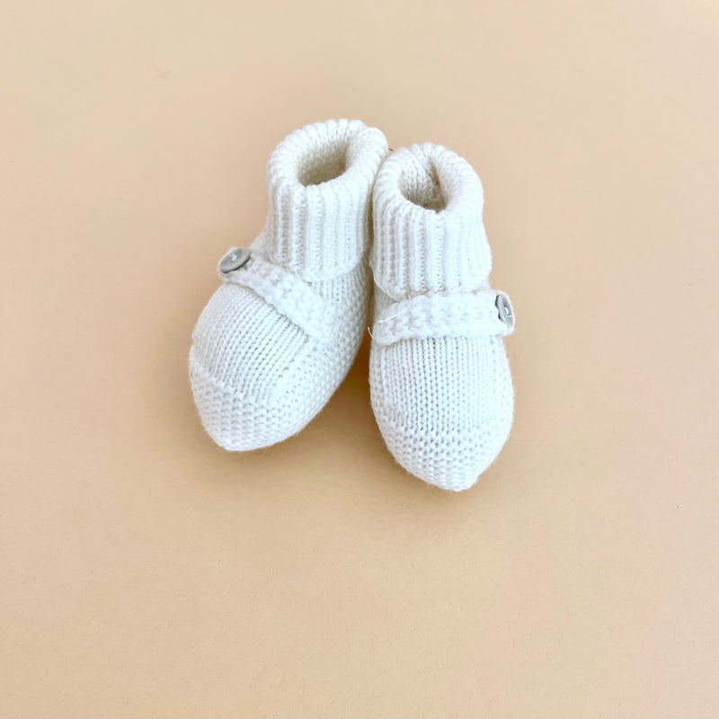 Botinhas Botão Pérola| Lã Merino Premium