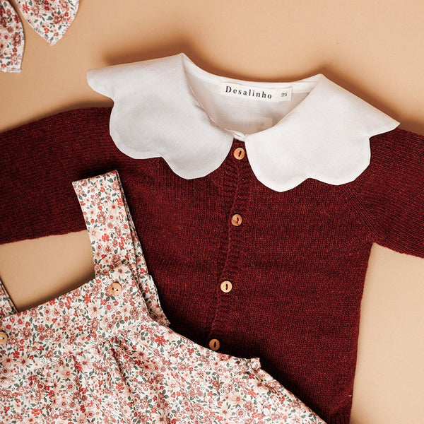Look Saia Canela c/camisa, casaco e laço