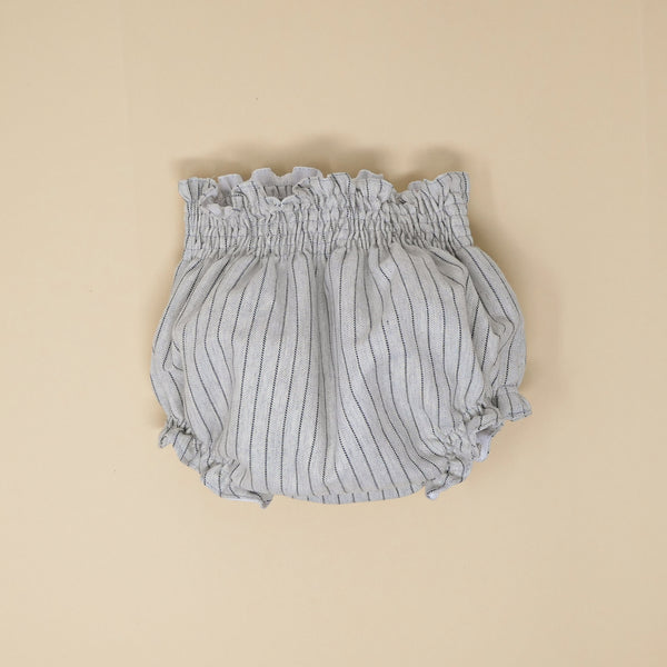 Look T.Fraldas cinza riscas c/ camisola cinza